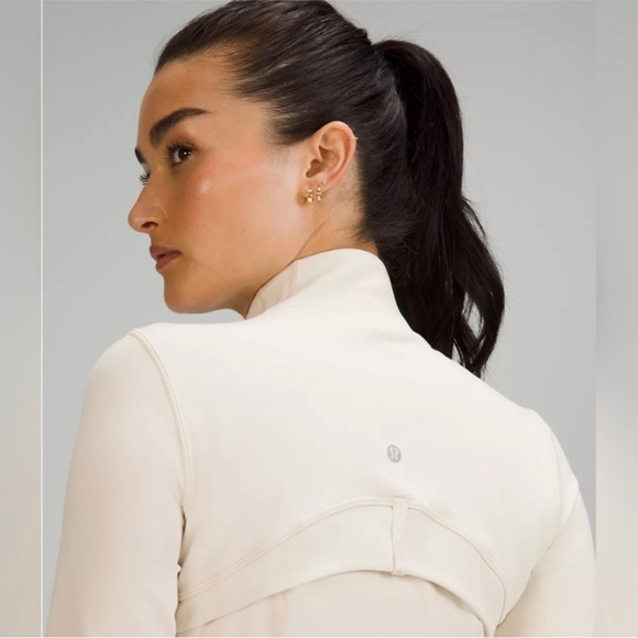 Lululemon Define Jacket - Picture 3 of 7